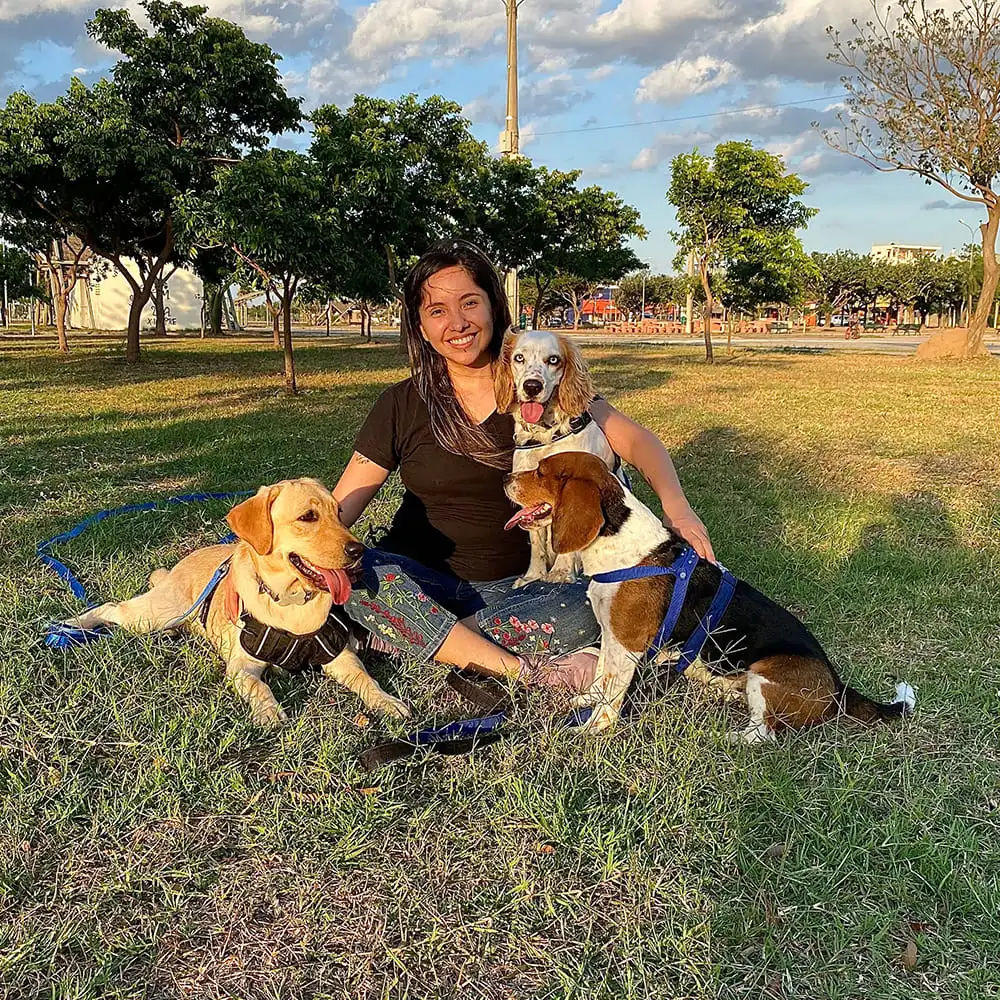 Ruth-Chacón-educadora-canina-selva